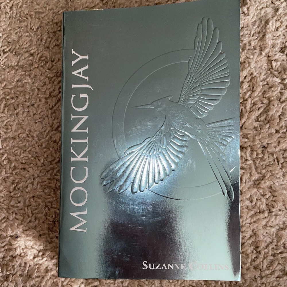 MOCKINGJAY, Paperback Book